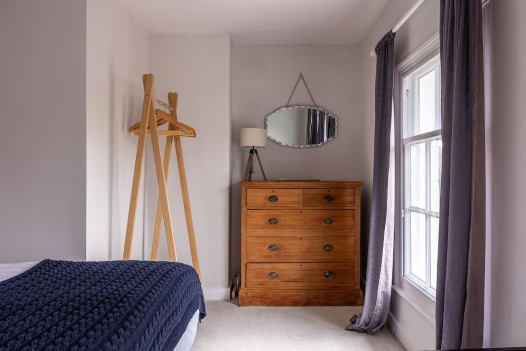 Beautiful & Spacious Retreat In Winchester Buitenkant foto