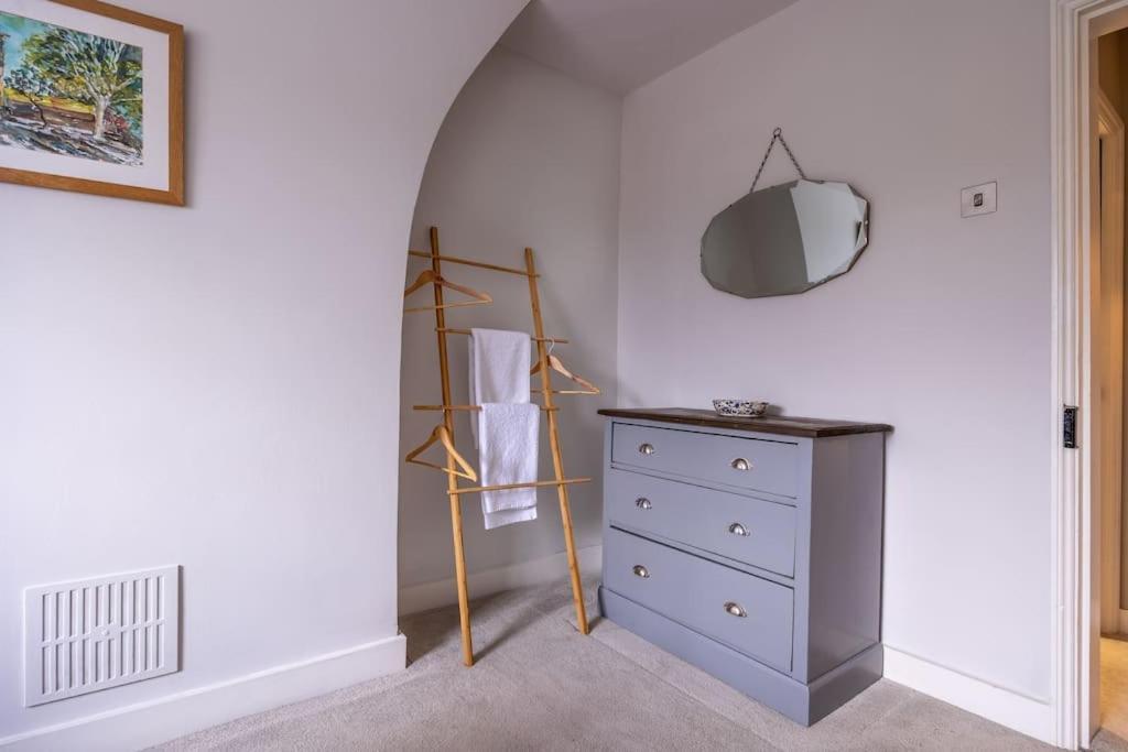 Beautiful & Spacious Retreat In Winchester Buitenkant foto